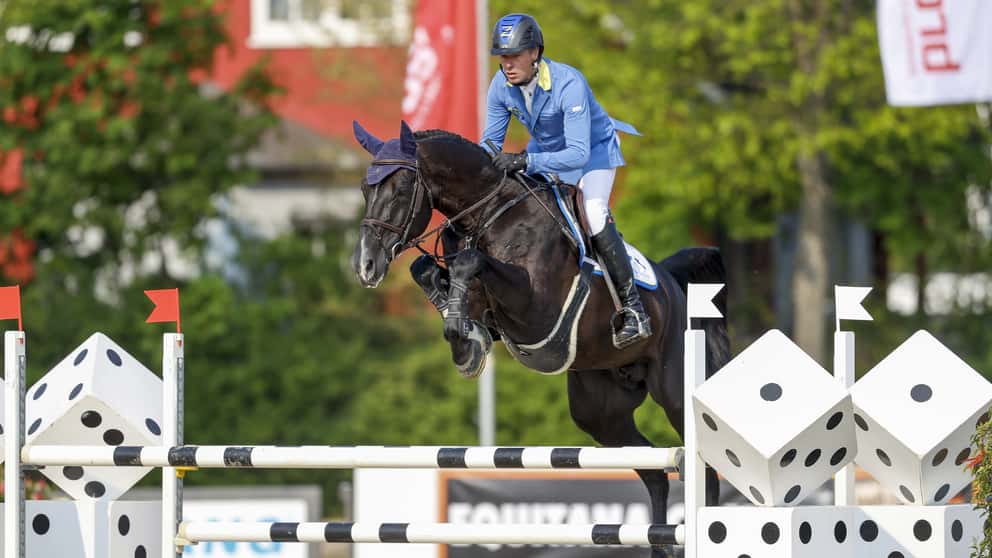 Keine Olympischen Spiele Fur Christian Ahlmann Und Dominator 2000 Z Sport News Reiterrevue International